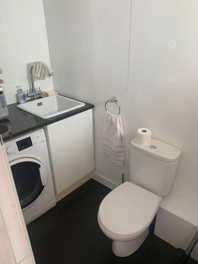 Lovely Two Bedroom Town House - Minimum 2 Night Midhurst
